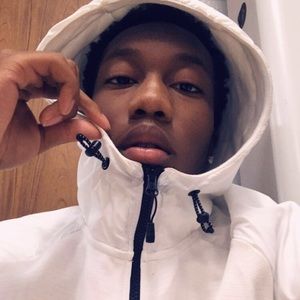 Meet your Posher, Stephen